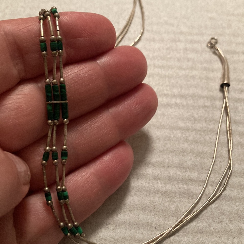 Vintage Southwestern Liquid Sterling Silver Beaded Necklace Malachite - Picture 4 of 4